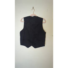 Load image into Gallery viewer, Nostalgic Vintage Winter Festival Embroidered Patchwork Holiday Vest Women's Med.