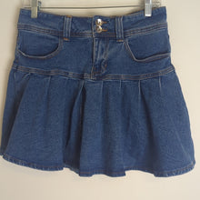 Load image into Gallery viewer, Preppy-Goth Denim Tennis Mini Skirt Pleated Pockets Size Medium