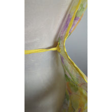 Load image into Gallery viewer, Vintage Retro Mod Floral Apron Lightweight Semi -Sheer S/M