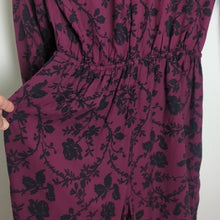 Load image into Gallery viewer, NWT Burgundy & Black Jumper Drawstring Elastic Waist Pockets Women's Small