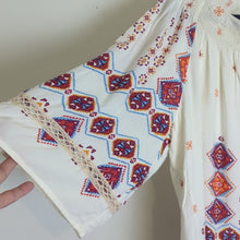 Load image into Gallery viewer, Boho Lightweight Pull Over Top With Crochet Lace Smocked Details Medium