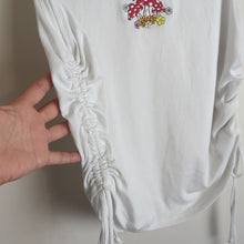 Load image into Gallery viewer, 🍄Mushroom Floral Butterfly Pullover Top Size XL