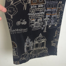 Load image into Gallery viewer, NWT Art to Wear Town Scene Capri Travel Knit Pull-on Elastic Pants Women's Small