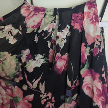 Load image into Gallery viewer, NWT Joie 100% Silk Floral Blouse Women's Size Small