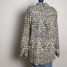 Load image into Gallery viewer, Vintage Boho Silk Animal Print Blouse Women's Medium Oversized