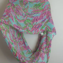 Load image into Gallery viewer, Lilly Pulitzer Infinity Scarf Pink Turquoise Style #4628 Tropical Resort Wear