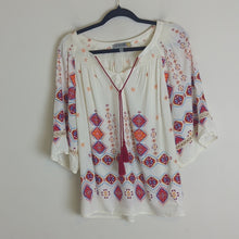 Load image into Gallery viewer, Boho Lightweight Pull Over Top With Crochet Lace Smocked Details Medium