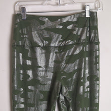 Load image into Gallery viewer, Zenergy So Slimming Camo Foil Leggings Pants Olive
