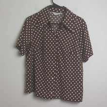 Load image into Gallery viewer, 1970's Vintage Mod Lane Bryant Polkadot Button Down Blouse Women's Size M