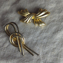 Load image into Gallery viewer, Vintage Signed Brooch Set – Gerry & Sarah Coventry Gold Tone Costume Jewelry