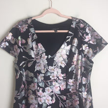 Load image into Gallery viewer, Whimsical Fairy Fit &amp; Flare Dress Black Iridescent Flowers Women's  18/20
