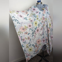 Load image into Gallery viewer, Fairycore Floral Lightweight Sheer Kimono Cardigan Women's S/M
