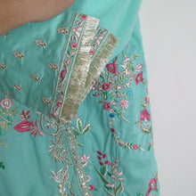 Load image into Gallery viewer, J. Girls Pakistan Kimono Jacket Embroidered With Fringe Girls Size 7/8
