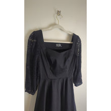 Load image into Gallery viewer, Hearts &amp; Roses Black Pinup Fit and Flare Dress Sweetheart Neckline Women&#39;s 4
