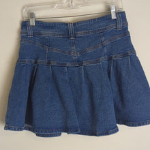 Load image into Gallery viewer, Preppy-Goth Denim Tennis Mini Skirt Pleated Pockets Size Medium
