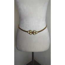 Load image into Gallery viewer, Mod 70s Vintage Accesscraft NYC Belt Chain Expandable Women&#39;s Size Small
