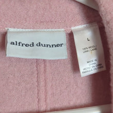 Load image into Gallery viewer, VINTAGE Alfred Dunner Pink 100% Felt Wool Jacket Crochet Flowers  Women&#39;s Large
