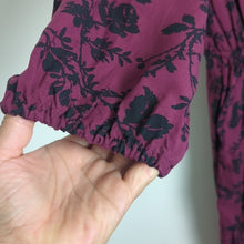 Load image into Gallery viewer, NWT Burgundy &amp; Black Jumper Drawstring Elastic Waist Pockets Women's Small
