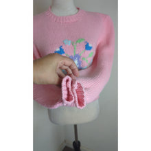 Load image into Gallery viewer, Vintage Cropped Hand Knit Sweater Balloon Sleeves Floral Design Women&#39;s Small
