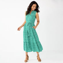 Load image into Gallery viewer, Kelly Green Floral Farmhouse Maxi Dress With Pockets and Belt Women's Size Small
