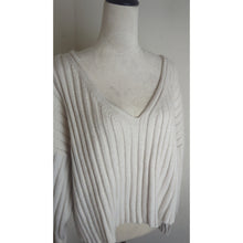 Load image into Gallery viewer, Oversized Slouchy Wool Blend Ribbed Knit Cropped Sweater Wide Sleeves Women&#39;s XL
