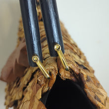 Load image into Gallery viewer, Vtg Natural Wicker Straw Woven Handbag Tote Wooden Pineapple Double Wooden Handle

