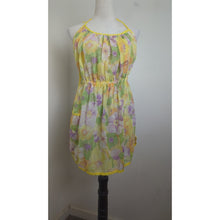 Load image into Gallery viewer, Vintage Retro Mod Floral Apron Lightweight Semi -Sheer S/M
