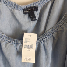 Load image into Gallery viewer, Chambray Boho Top Dramatic Ruffled Sleeves Women Size 22/24
