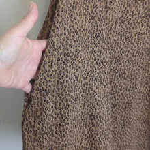 Load image into Gallery viewer, Boho Leopard Print Dress with Pockets Women's Size Medium
