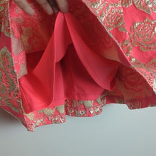 Load image into Gallery viewer, Bright Pink &amp; Gold Puff Mini Skirt Lined Exposed Zipper Women's Size Small
