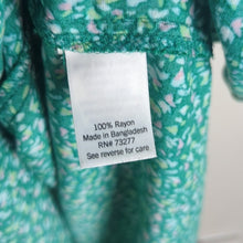 Load image into Gallery viewer, Kelly Green Floral Farmhouse Maxi Dress With Pockets and Belt Women's Size Small
