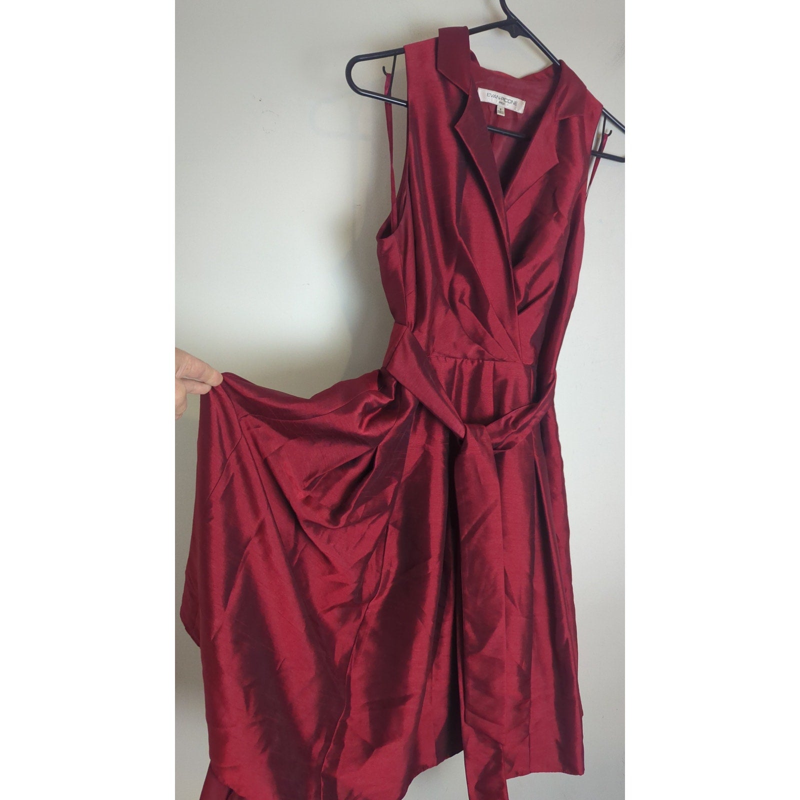 Evan Picone Red Holiday Fit & Flare Dress Belt Faux Wrap Women's 6 Evan Picone Red Holiday Fit & Flare Dress Belt Faux Wrap Women's 6