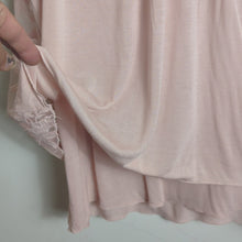 Load image into Gallery viewer, Soft Pink Viscose Pullover Top with Embroidered Panel Women's Size Medium
