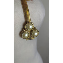 Load image into Gallery viewer, Mod 70s Vintage Accesscraft NYC Belt Chain Expandable Women&#39;s Size Small
