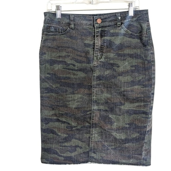 Camo Knee Length Pencil Stretch Denim Skirt Women's Large