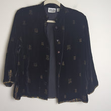 Load image into Gallery viewer, Vintage Chico's  Silk Blend Cardigan Jacket  Women's Small 4-6

