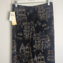 Load image into Gallery viewer, NWT Art to Wear Town Scene Capri Travel Knit Pull-on Elastic Pants Women's Small
