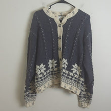 Load image into Gallery viewer, Vintage Slouchy Wool Blend Winter Snowflake Button-up Knit Cardigan Women&#39;s M
